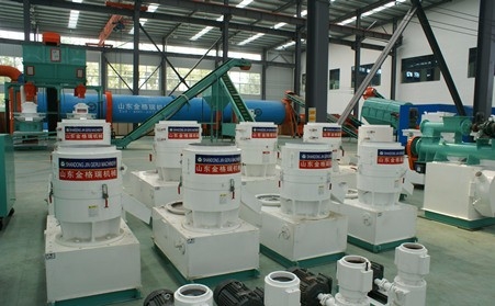 秸稈顆粒機生產出的顆粒有哪些優勢？